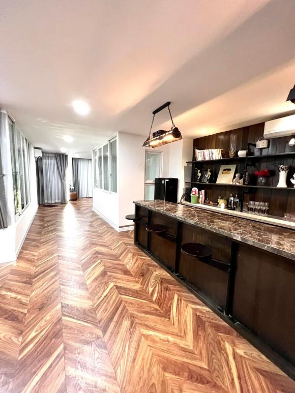 Nhờ Lý Nhã Kỳ tư vấn thiết kế, biệt thự triệu đô của Hồ Quang Hiếu sau khi cải tạo trông thế nào?-13