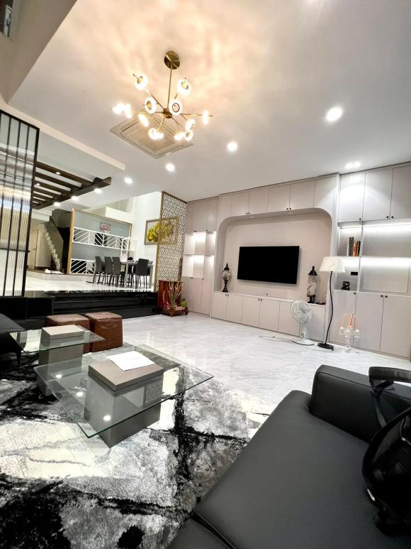 Nhờ Lý Nhã Kỳ tư vấn thiết kế, biệt thự triệu đô của Hồ Quang Hiếu sau khi cải tạo trông thế nào?-8