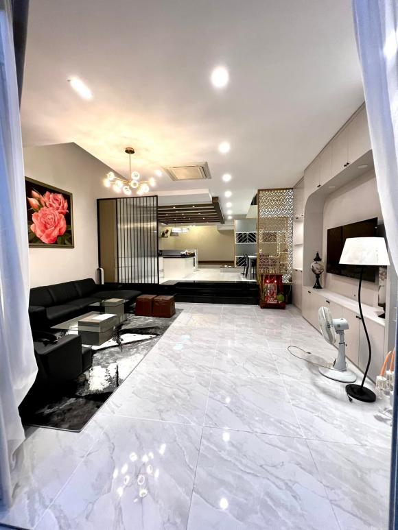 Nhờ Lý Nhã Kỳ tư vấn thiết kế, biệt thự triệu đô của Hồ Quang Hiếu sau khi cải tạo trông thế nào?-9