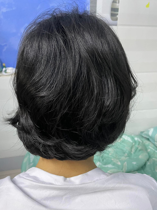 Chi 1,5 triệu uốn tóc cụp, cô nàng này tiu nghỉu vì pha làm tóc đi vào lòng đất-3