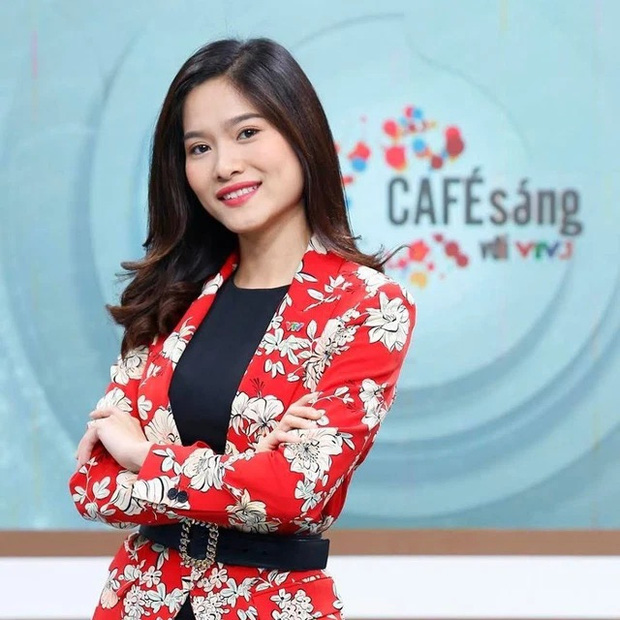 Thêm một nữ MC xinh đẹp nghỉ việc tại VTV sau 7 năm gắn bó, lý do là gì?-1