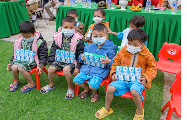 25 năm FrieslandCampina Việt Nam và công trình Đèn Đom Đóm thứ 25-5