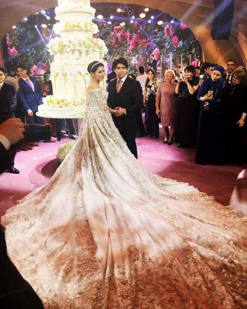 Con gái tỷ phú dầu mỏ và hôn lễ lọt top hoành tráng nhất mọi thời đại: Riêng váy cô dâu đã 13 tỷ và dàn khách mời khủng-2