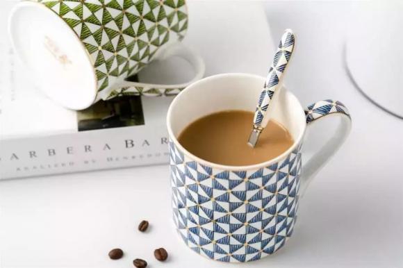 Tôi mua thêm kem đánh răng mỗi khi giá rẻ, nó có 8 công dụng thần kỳ tại nhà để giải quyết mọi rắc rối nhỏ nhặt trong cuộc sống-4