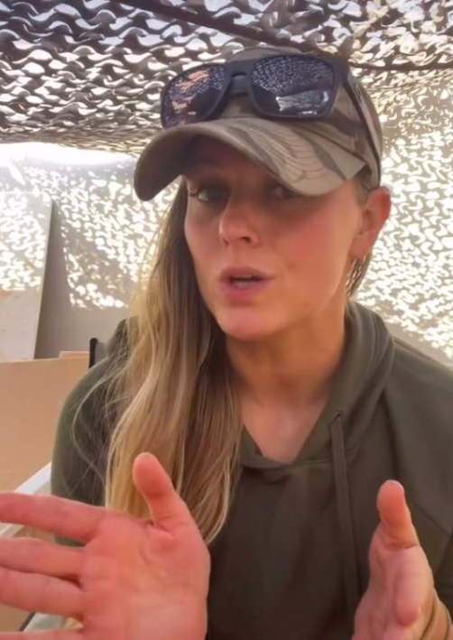 Pha phát hiện ngoại tình đỉnh cao: Dù ở tận nước ngoài công tác nhưng cô nàng này vẫn khiến hai kẻ dan díu phải chết khiếp-2