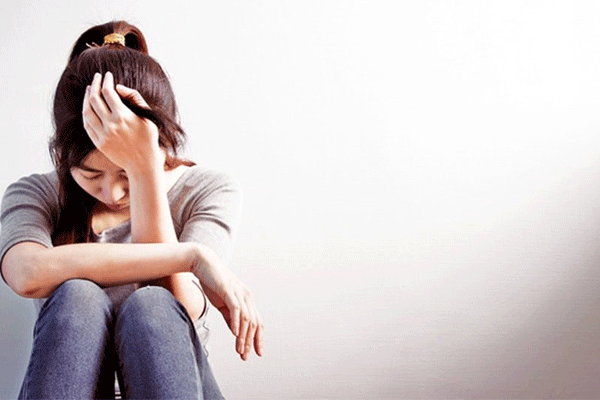 Chồng lén thưởng thêm tiền Tết cho ô sin, lí do phía sau khiến vợ choáng váng-2