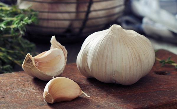 99% người Việt mắc phải sai lầm trầm trọng này khi dùng tỏi nấu ăn khiến tỏi mất hết dinh dưỡng và tác dụng phòng chống ung thư bằng 0-3