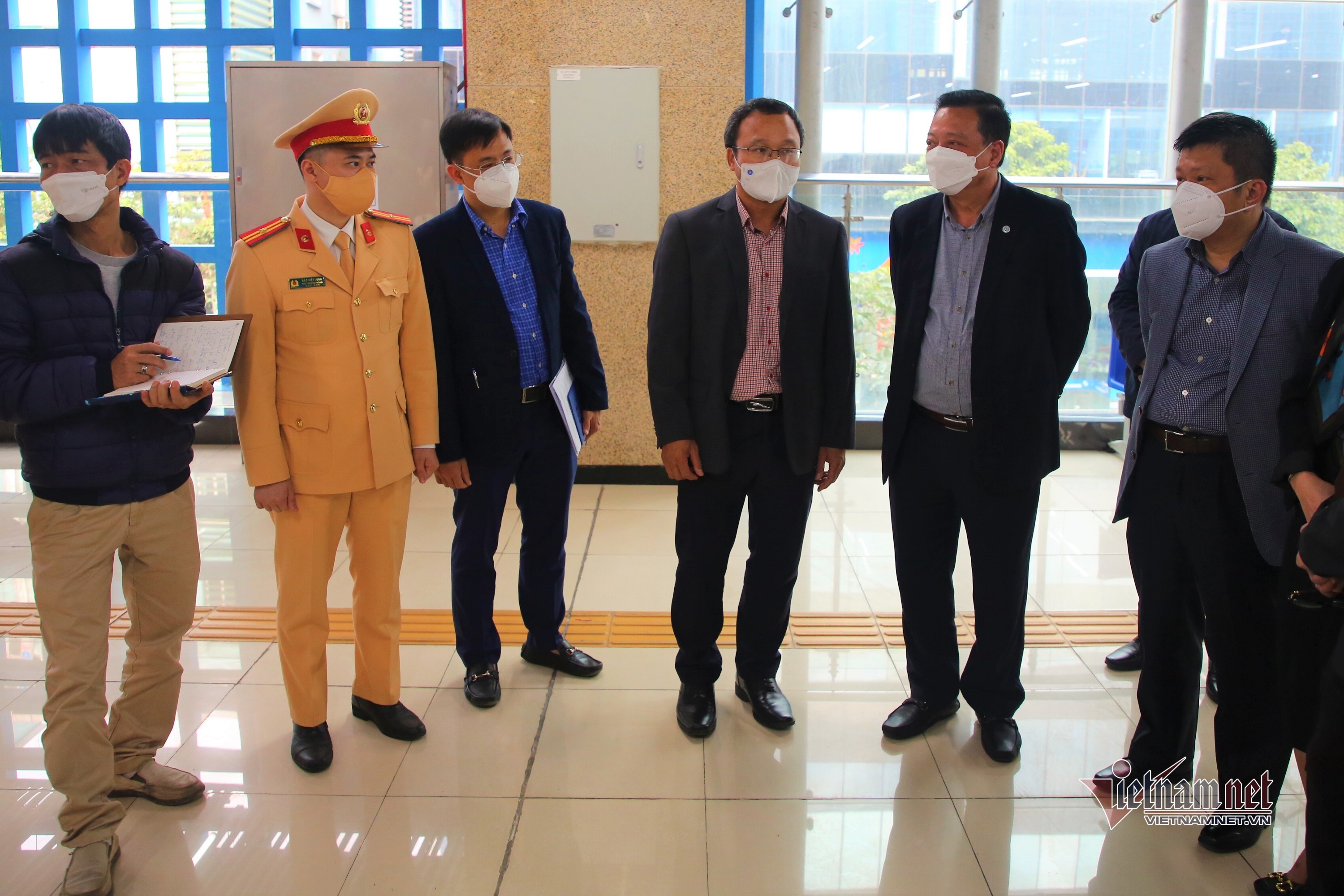 Tàu Cát Linh - Hà Đông từ chối phục vụ khách say xỉn trong dịp Tết-1