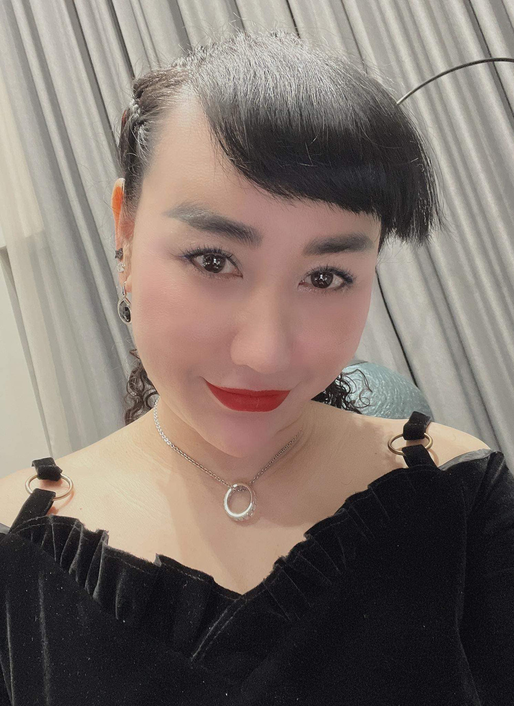 Nhan sắc vợ đại gia lớn hơn 15 tuổi, sống kín tiếng của Trương Nam Thành-4