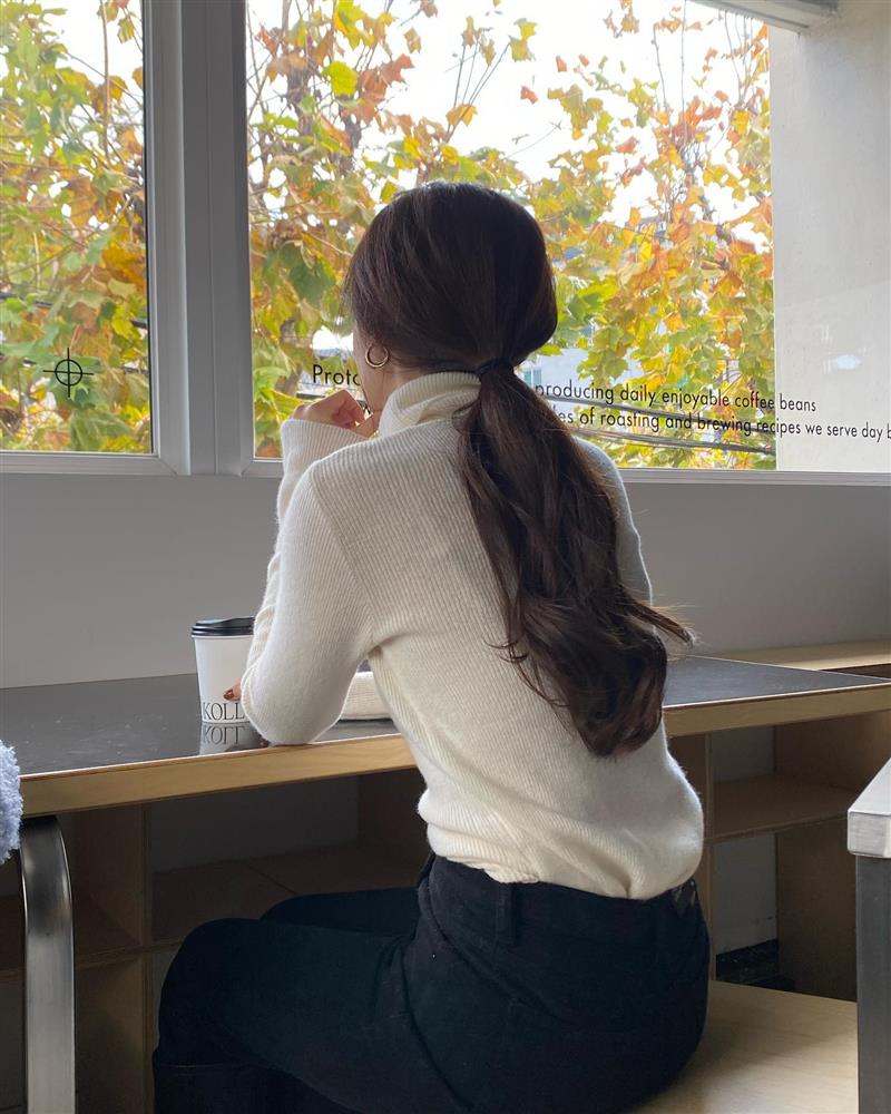 Nàng tóc xoăn đừng xõa xượi nguyên Tết, có 3 cách tạo kiểu cực sang chảnh để áp dụng-2