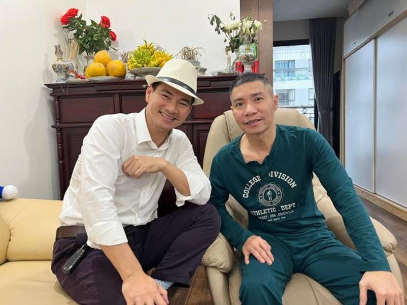 Hậu ồn ào không tham gia Táo Quân 2022, Xuân Bắc đến nhà thăm nghệ sĩ Công Lý-3