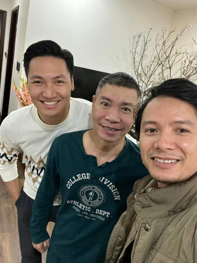 Hậu ồn ào không tham gia Táo Quân 2022, Xuân Bắc đến nhà thăm nghệ sĩ Công Lý-5