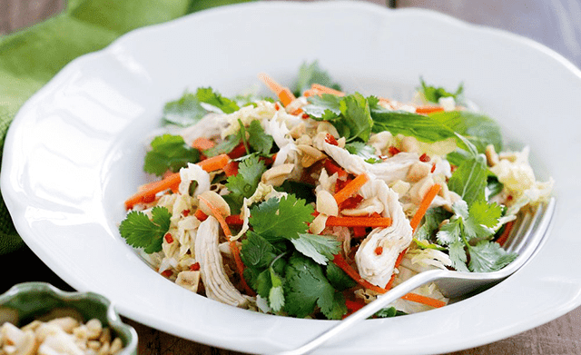 Tuyệt chiêu giải quyết thịt gà thừa ngày Tết thành những món bao ngon, ăn hoài không chán-12