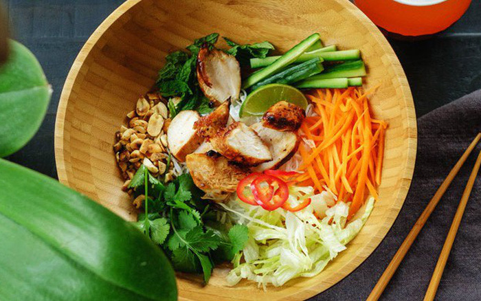 Tuyệt chiêu giải quyết thịt gà thừa ngày Tết thành những món bao ngon, ăn hoài không chán-7