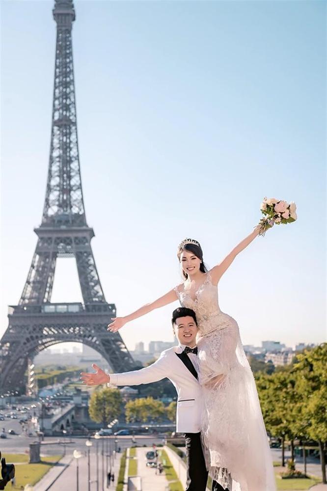 Đã phát hiện ra chi tiết tâm linh không đùa được đâu khiến các cặp đôi cổ tích toang sớm: Không phải tại anh cũng không phải tại em mà tại... tháp Eiffel-2