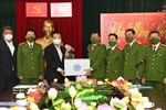 Lãnh đạo Thành phố dâng hương tưởng nhớ các vị liệt tổ, liệt tông và Chủ tịch Hồ Chí Minh-5