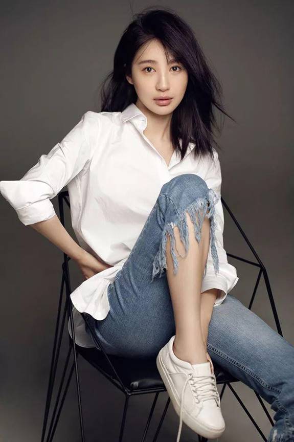 Loạt tin đồn bủa vây Angelababy và Huỳnh Hiểu Minh suốt 5 năm: Từ lùm xùm ngoại tình, tiểu tam cho tới nghi vấn bạo hành gia đình-9