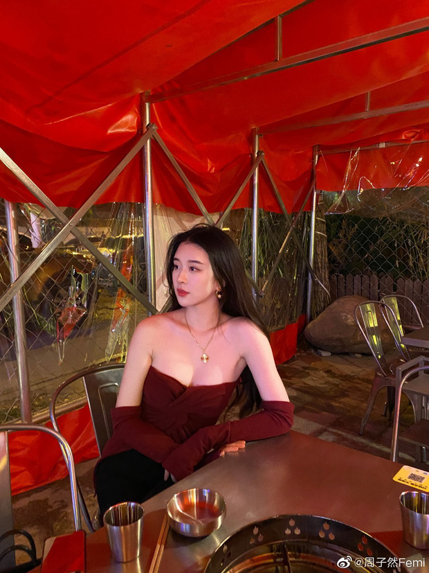 Hot girl Huỳnh Hiểu Minh theo đuổi hậu ly hôn là ai? Hoa khôi đình đám, visual tựa Lưu Diệc Phi nhưng body sexy ăn đứt Angela Baby-2