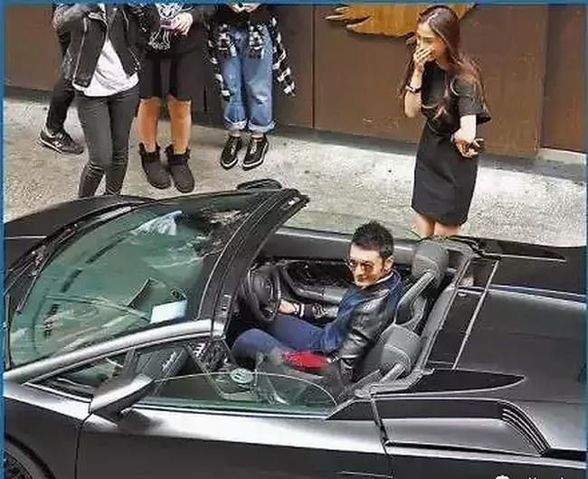 Mối tình hơn 10 năm của Huỳnh Hiểu Minh - Angelababy: Từ cuộc tình không được&nbsp;ủng hộ tới đám cưới cổ tích đẹp như mơ và cái kết đắng lòng-4