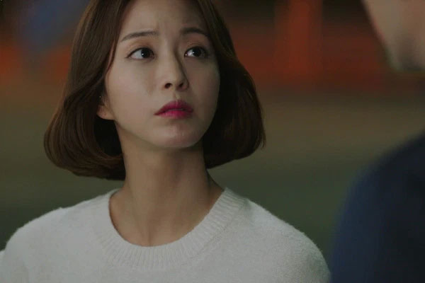 Bố chồng ốm nhập viện, đến khi kêu gọi các con góp viện phí thì em dâu buông một lời chua chát-1