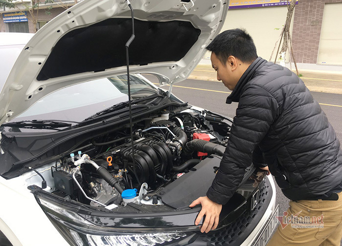 Đừng tiếc thời gian liếc mắt qua 5 vị trí này trước mỗi chuyến đi dài-6