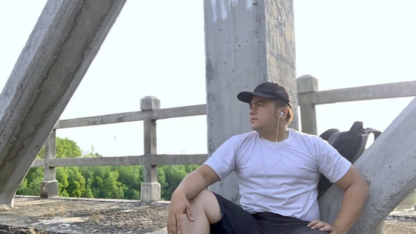 Đi bộ 160 km từ TP.HCM về quê đón Tết-3