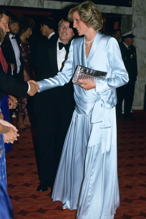 Loạt ảnh bầu bí vẫn lộng lẫy như nữ thần của Công nương Diana, bảo sao được mệnh danh là mỹ nhân hoàng gia đẹp nhất thế giới-10