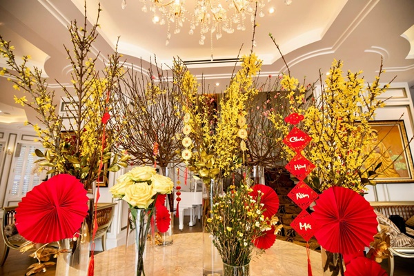 Lệ Quyên và Vũ Khắc Tiệp hé lộ thêm không gian sống thượng lưu sang chảnh và Tết ấm cúng trong biệt thự triệu đô-14