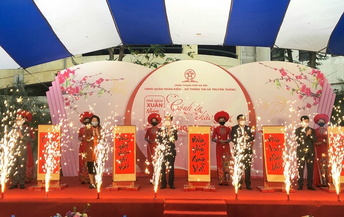 Khai mạc Phố Sách Xuân Nhâm Dần 2022-1