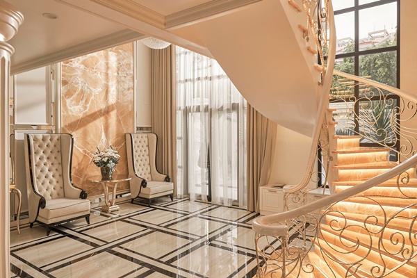 Lệ Quyên và Vũ Khắc Tiệp hé lộ thêm không gian sống thượng lưu sang chảnh và Tết ấm cúng trong biệt thự triệu đô-4