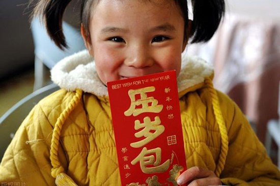 Tết Nguyên Đán mừng tuổi trẻ, cha mẹ cần chú ý 3 điều này, năm sau gia đình có thể thịnh vượng