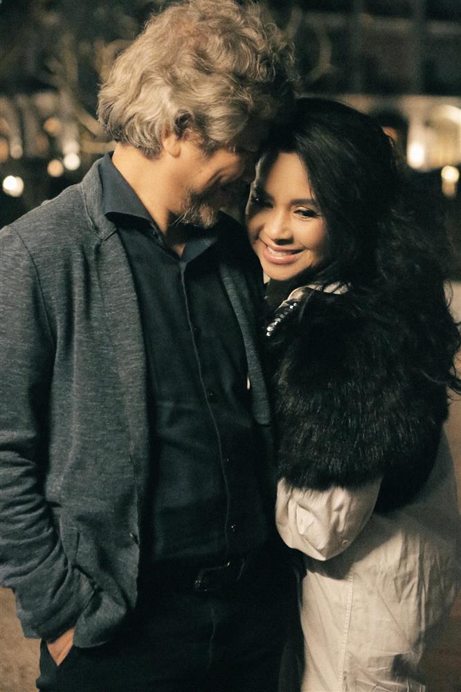 Thanh Lam hạnh phúc trong vòng ôm của chồng bác sĩ, khẳng định đây là chân ái của mình-4