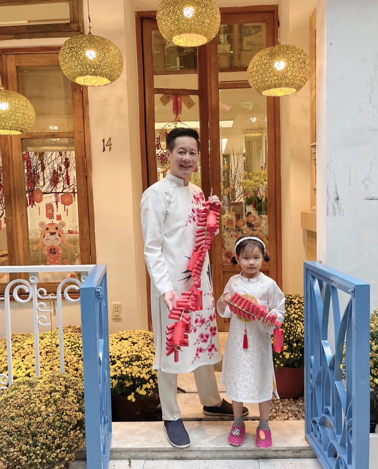 Khoe khoảnh khắc gia đình đón năm mới, nhan sắc cùng vóc dáng hậu giảm cân của Phan Như Thảo chiếm spotight-3