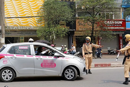 Năm mới tài xế cần biết điều này để được miễn, giảm hết tiền phạt vi phạm giao thông