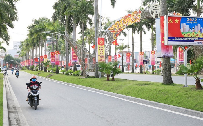 Hà Nội rực rỡ cờ hoa mừng Đảng, mừng Xuân mới Nhâm Dần 2022-14