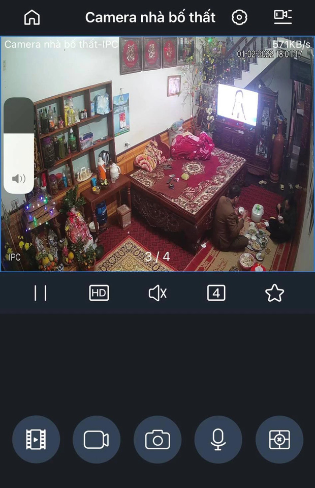 Lấy chồng xa, Tết nhìn bố mẹ lủi thủi ăn cơm với nhau mà chỉ biết trốn vào phòng khóc-1