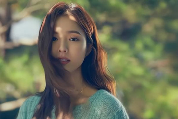 Đi công tác về, vợ không chịu mở cửa, chồng nhanh trí gọi shipper mang đồ ăn tới, sự thật bị phanh phui-2