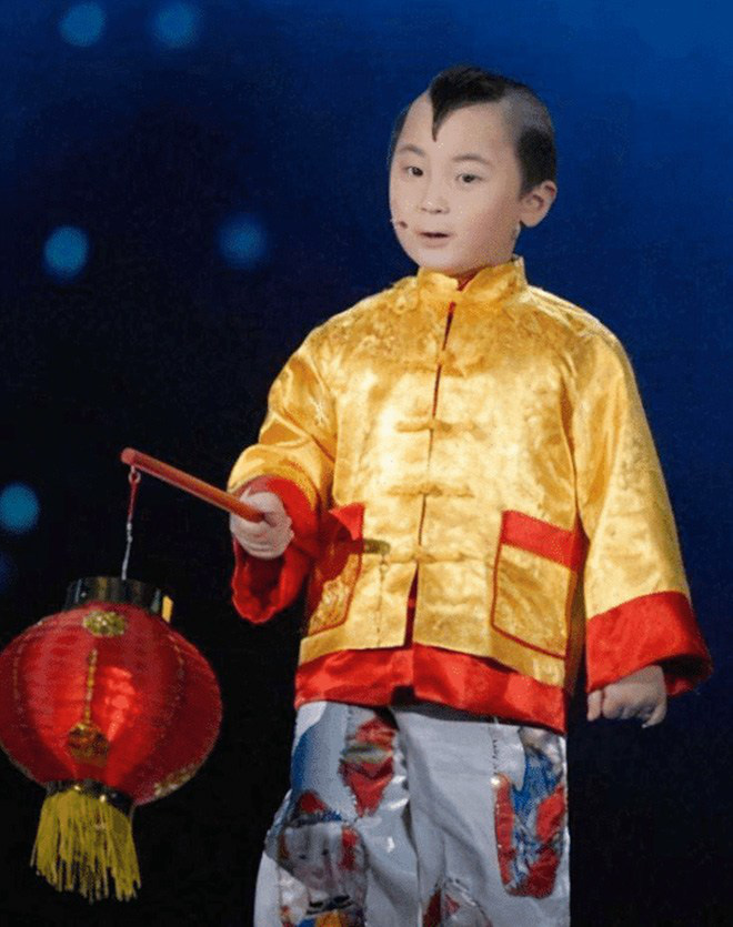 Số phận em bé trong tranh Tết” nổi tiếng: Là biểu tượng của hạnh phúc nhưng ra đi đau đớn năm 8 tuổi vì câu nói máu lạnh của mẹ-3