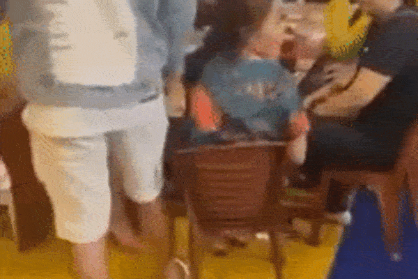 Phỏng vấn NÓNG Trang Nemo sau clip bị bạt tai - tạt nước ở Bến Tre: 4 - 5 người đàn ông vây quanh, tôi rất sợ hãi-6