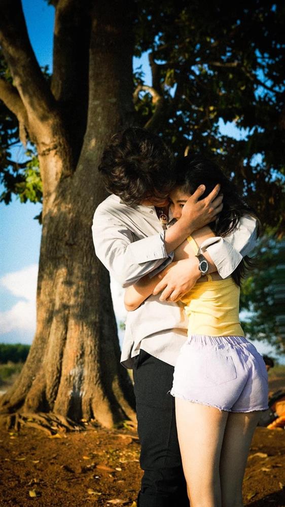 Chồng cũ tình tứ bên người yêu mới, nói 1 câu chối bỏ 4 năm hôn nhân với Lâm Khánh Chi khiến dân tình phẫn nộ-2