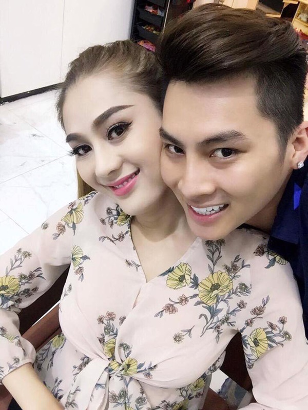 Chồng cũ tình tứ bên người yêu mới, nói 1 câu chối bỏ 4 năm hôn nhân với Lâm Khánh Chi khiến dân tình phẫn nộ-10