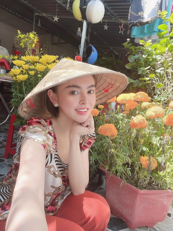 4h sáng mùng 1 bị tạt mắm tôm, tối mùng 2 bị đánh: Trang Nemo lên mạng viết tâm thư đang tự hối lỗi-1