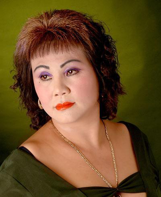 Tin buồn: NS Hoàng Lan qua đời-7