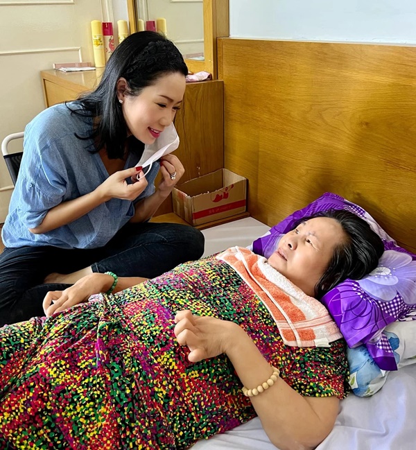 NSƯT Trịnh Kim Chi: Chị Hoàng Lan ra đi trong lúc ngủ, không đau đớn, vật vã-3