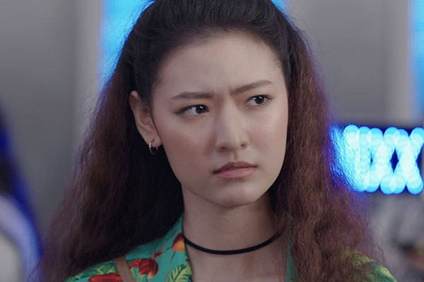 Tôi yêu anh ấy”, bạn gái cũ tìm tới tận đám cưới làm loạn, chồng tôi trầm giọng nói một câu, cô ta chết đứng” tại chỗ-2