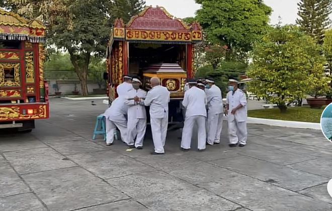 Xót xa cảnh hiu quạnh tại lễ hoả táng NS Hoàng Lan: Người thân hiếm hoi xuất hiện, 2 tâm nguyện được hoàn thành!-4