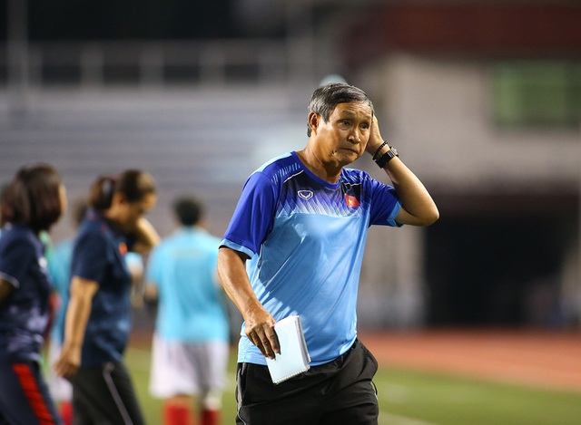 Bật mí về người đàn ông duy nhất lặng lẽ đứng phía sau giúp Đội tuyển nữ Việt Nam làm nên những kỳ tích mà chúng ta vừa thấy-3