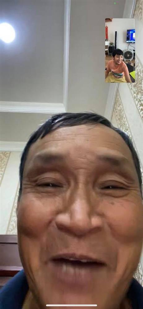 Hé lộ hình ảnh người vợ của HLV đội tuyển nữ Việt Nam và hình tượng người chồng, người ông tình cảm đến bất ngờ-6