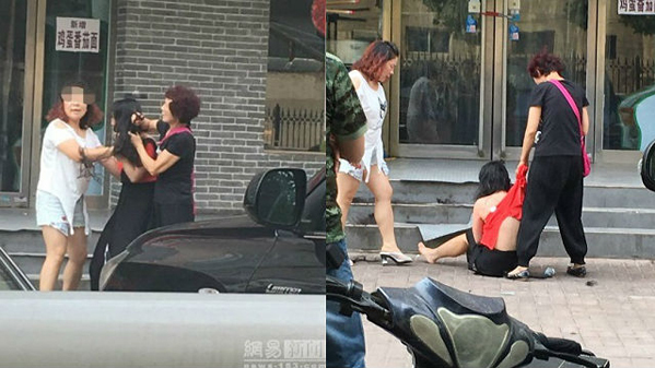 Cô bồ nhí tả tơi trước sức vóc của 2 người phụ nữ lớn tuổi, dân mạng: Tôi thực sự không hiểu sao họ chỉ đổ lỗi lên các cô bồ nhí. Thật đáng xấu hổ!-1