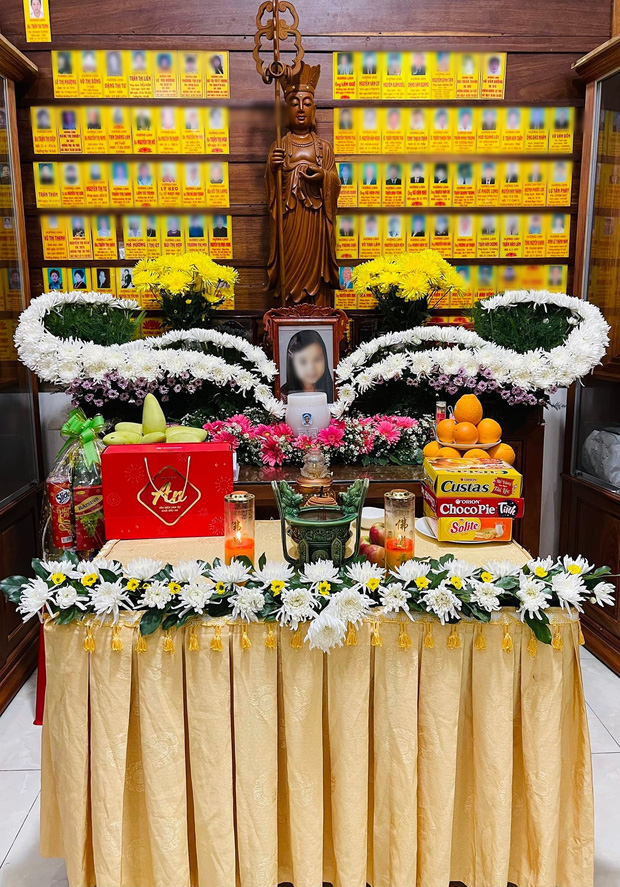 Gia đình làm lễ 49 ngày cho bé gái 8 tuổi bị dì ghẻ bạo hành: Thời gian trôi nhanh, mà nỗi đau dường như mới chỉ ngày hôm qua-1